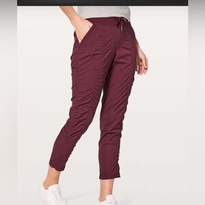 Lululemon Street To Studio Pant II *Unlined 28"
Redwood